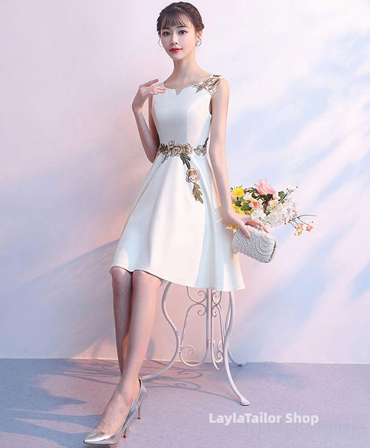 Simple White Satin Applique Short Prom Dress Cute Homecoming Dress