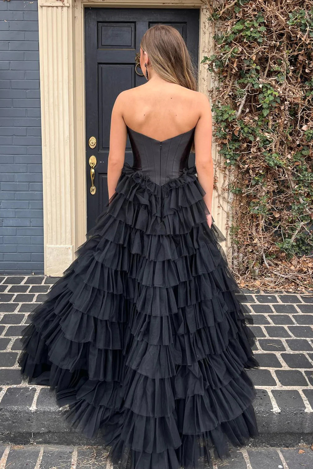 Sleeveless Black Ruffles A-Line Formal Prom Dress