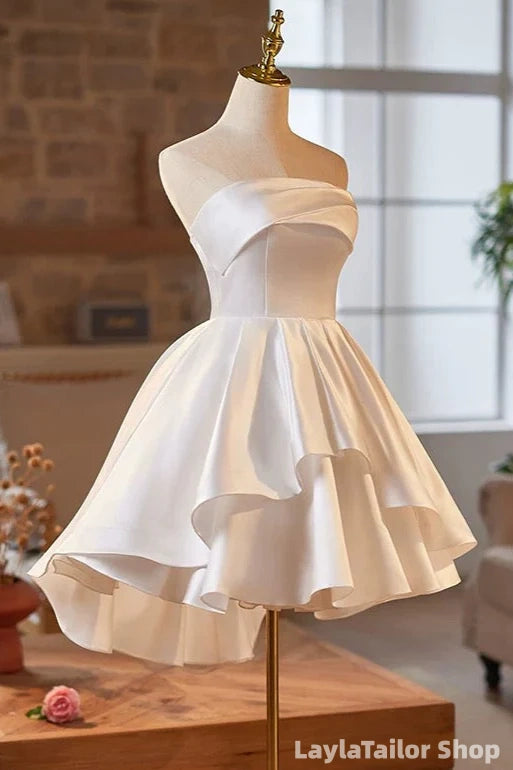 Classic White Strapless A-Line Satin Homecoming Dress Short Back To School Dresses