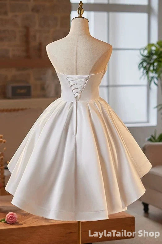 Classic White Strapless A-Line Satin Homecoming Dress Short Back To School Dresses