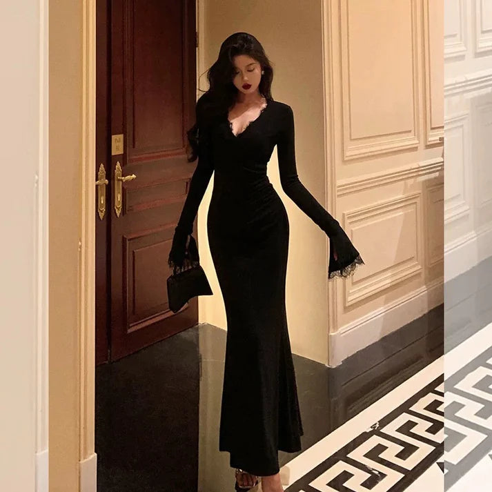 Classy Mermaid V Neckline Long Sleeves Black Prom Dresses Birthday Outfits , LTP3596
