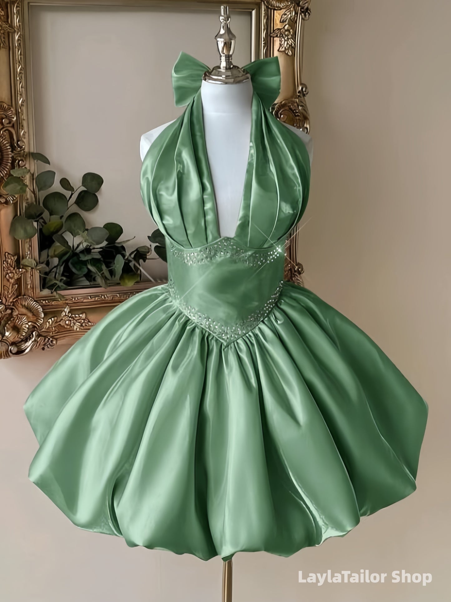 Green Halter Beaded Short Homecoming Dresses Back To School Dress