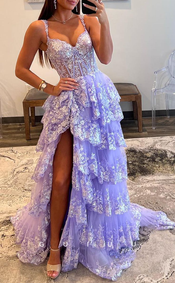 Luxury Lace Ruffles Prom Dress With Slit