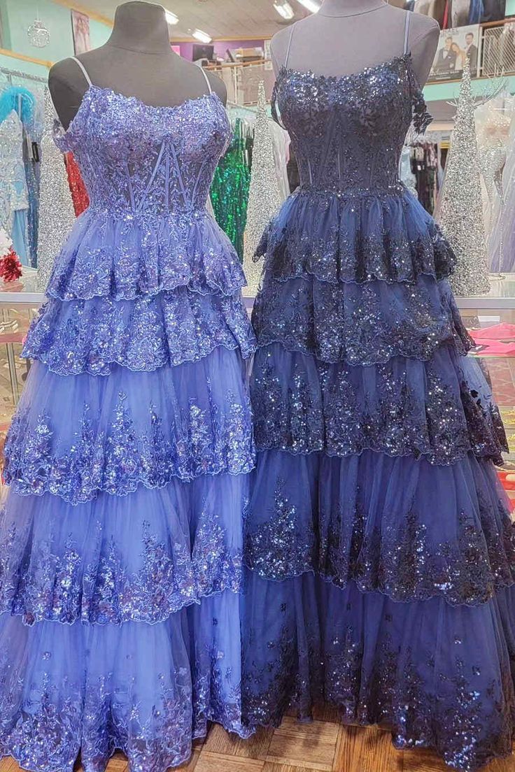 Luxury Lace Ruffles Prom Dress With Slit