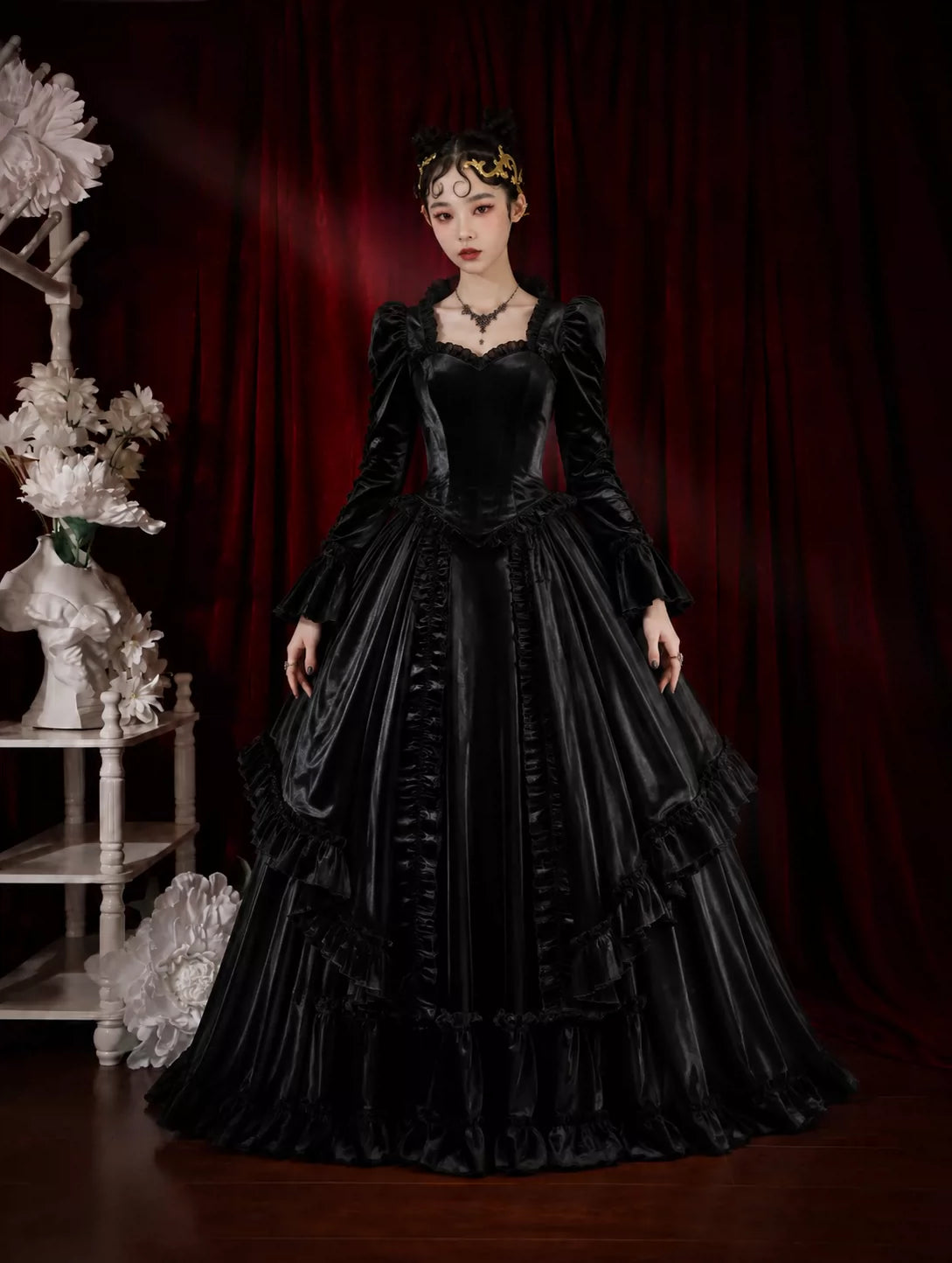 Gothic evening black French vintage wedding dress, wedding banquet long dress