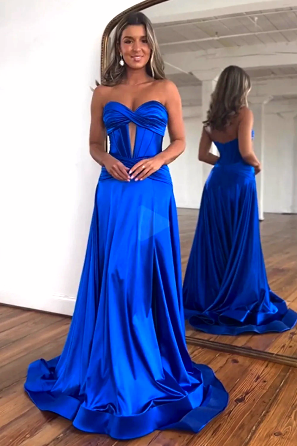 Royal Blue Satin Prom Dress Featuring a Sweetheart Neckline and A-Line Shape