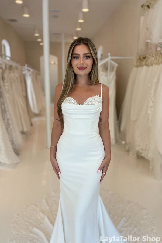 Spaghetti Straps Mermaid White Wedding Dresses With Floral Lace Train