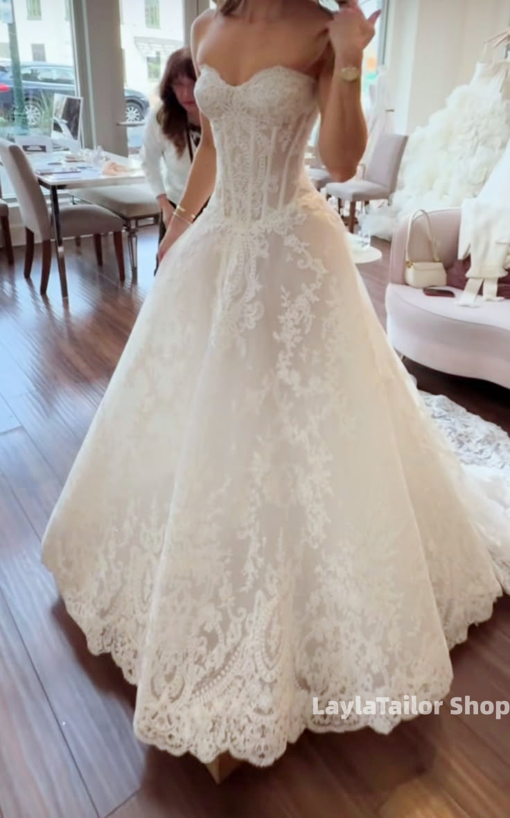 Sweetheart Ivory Lace A-line Bridal Dress Drop Waist Wedding Dresses,LTP3644