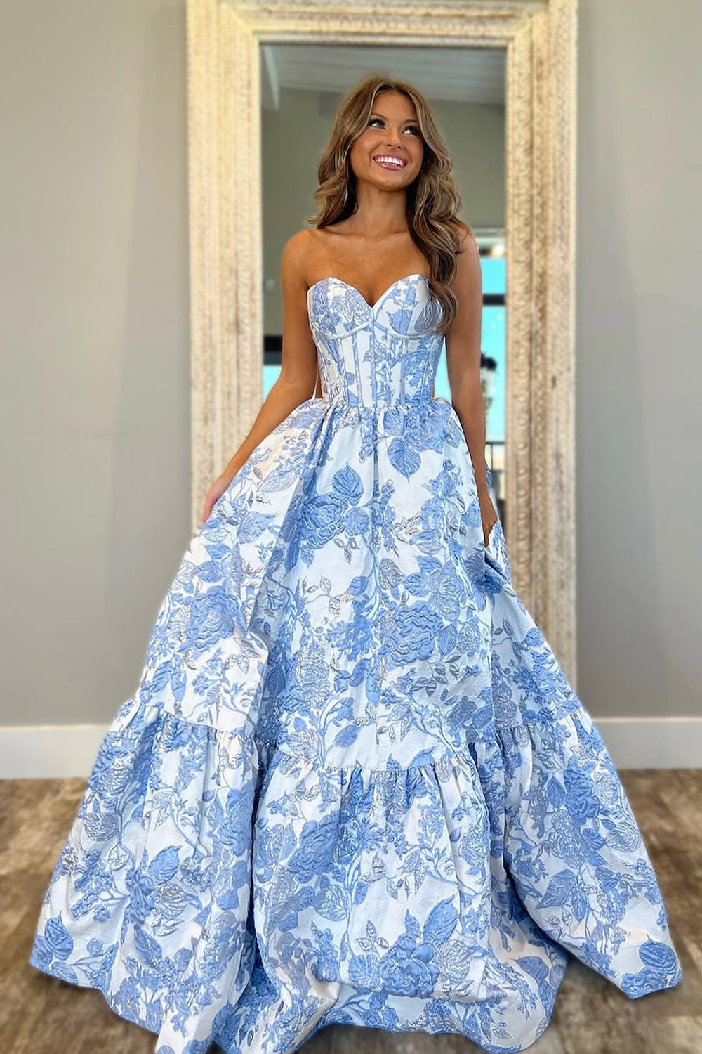 Gorgeous Ball Gown Sweetheart Light Blue Jacquard Satin Prom Dress