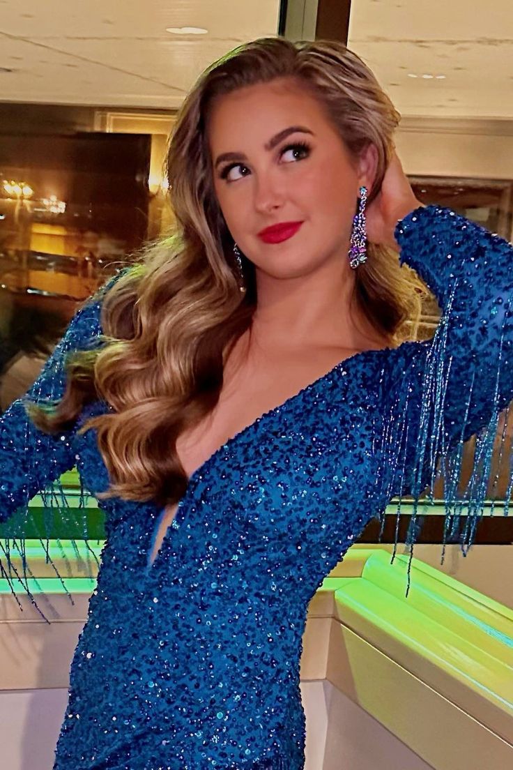 Burgundy Sequin Bodycon Homecoming Dresses With Tassel