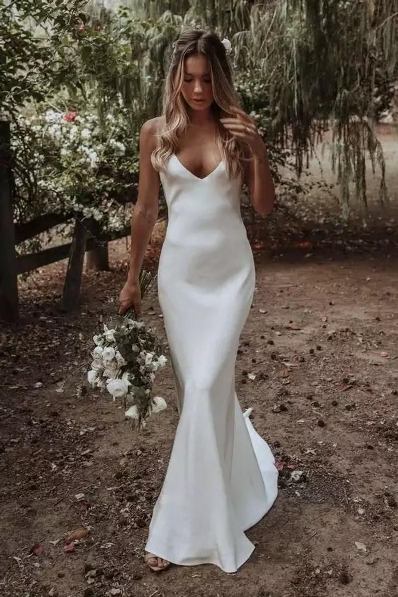LTP0394,Simple Ivory Wedding Dresses Spaghetti Straps Bridal Gown