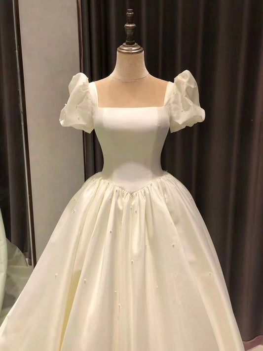 Spauare Neckline Bubble Sleeves Satin Wedding Dresses, Vintage Bridal Gown
