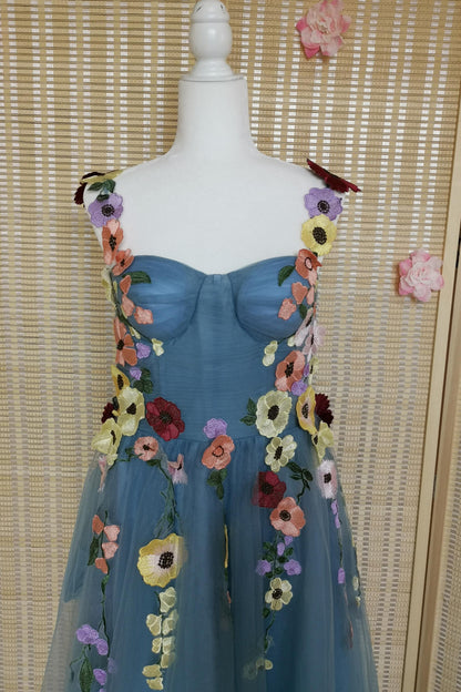 Blue Tulle A-line Formal Dress with Floral Embroidery