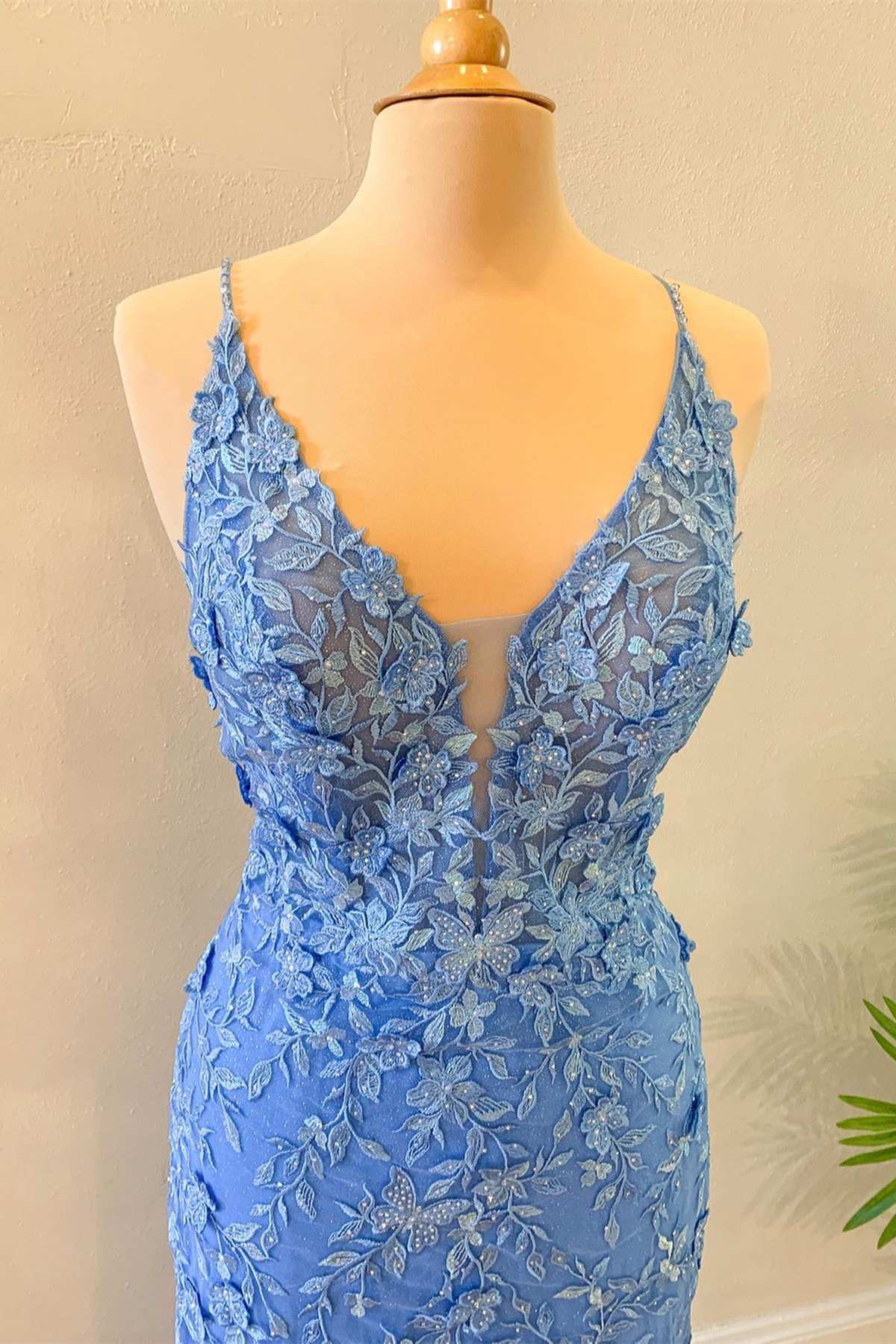 Elegant Blue Applique Floral Prom Dress