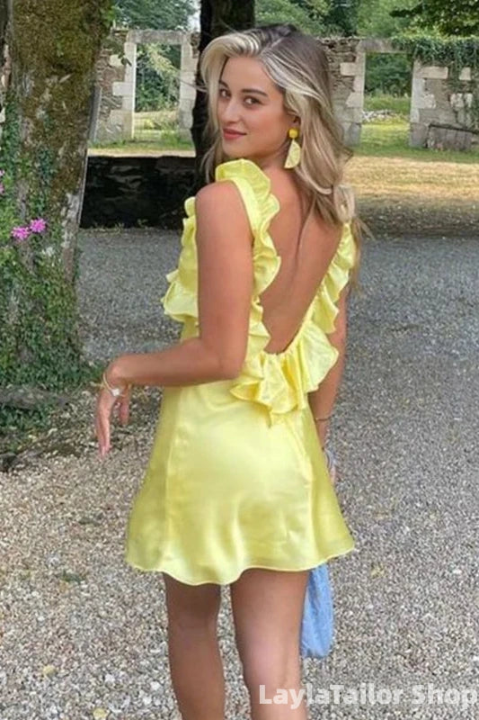 Elegant Yellow Square A-line Short Mini Homecoming Dress