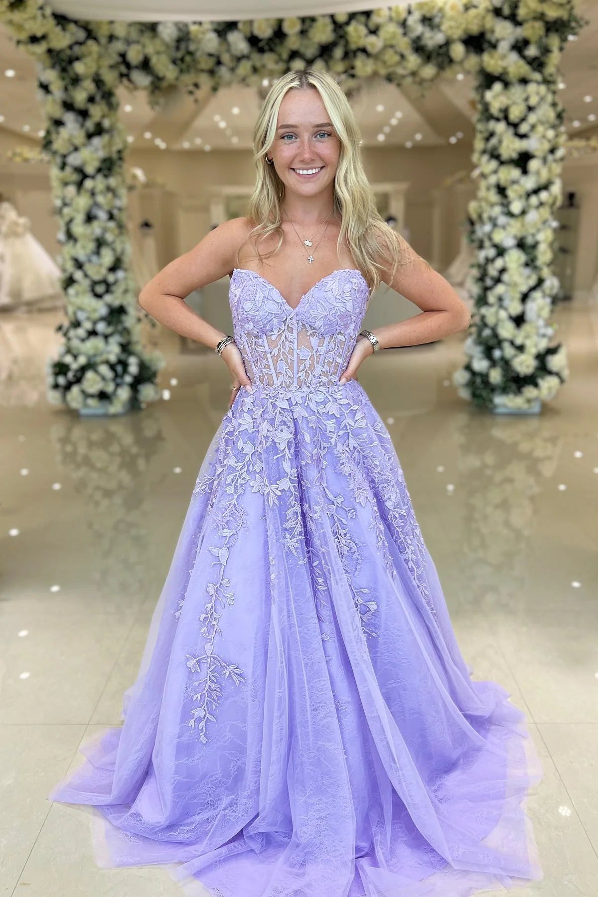 Sweetheart Lavender A-Line Lace Prom Dresses