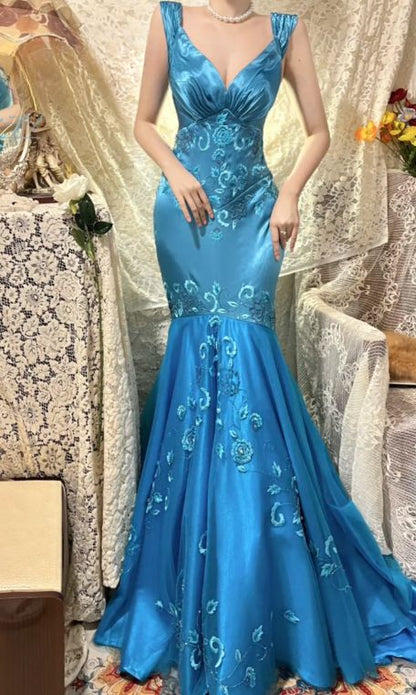 Vintage Lake Blue Mermaid V Neck Beaded Satin Prom Dress Wedding Guest Dress