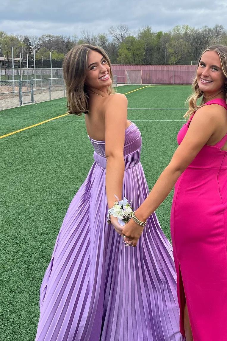 Twist Lavender Pleated A-line Prom Dress