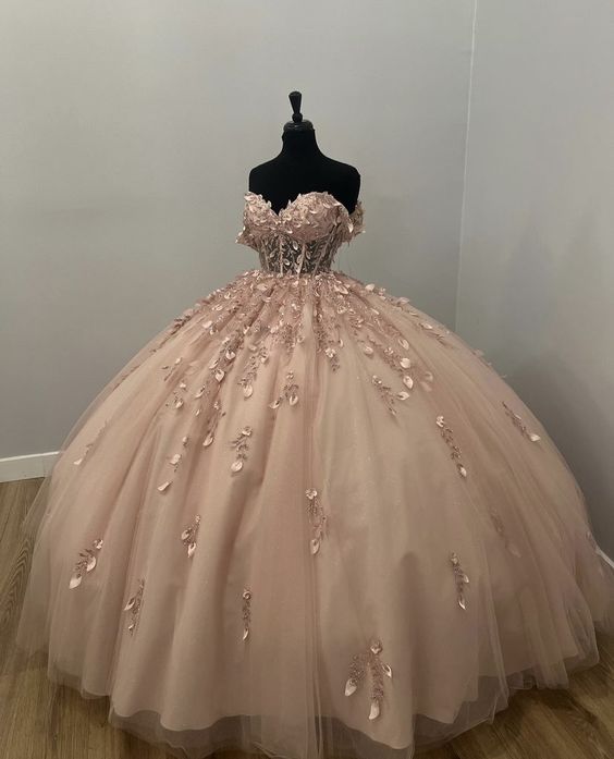 Unique Sleeveless Light Pink Ball Gown Prom Evening Formal Dress