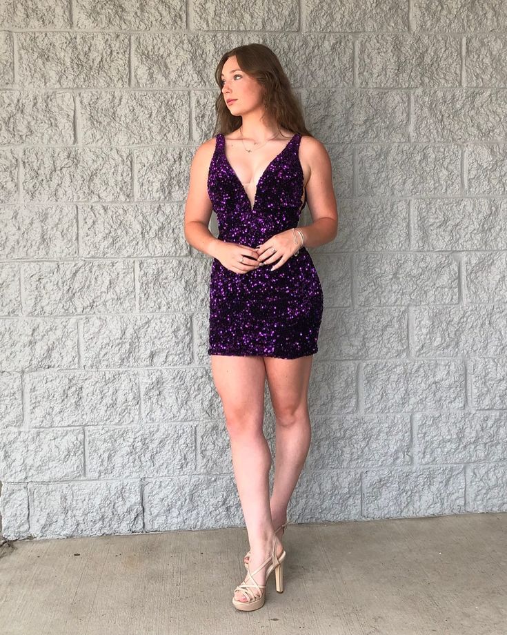 Purple Sequin V-Neck Bodycon Homecoming Dress