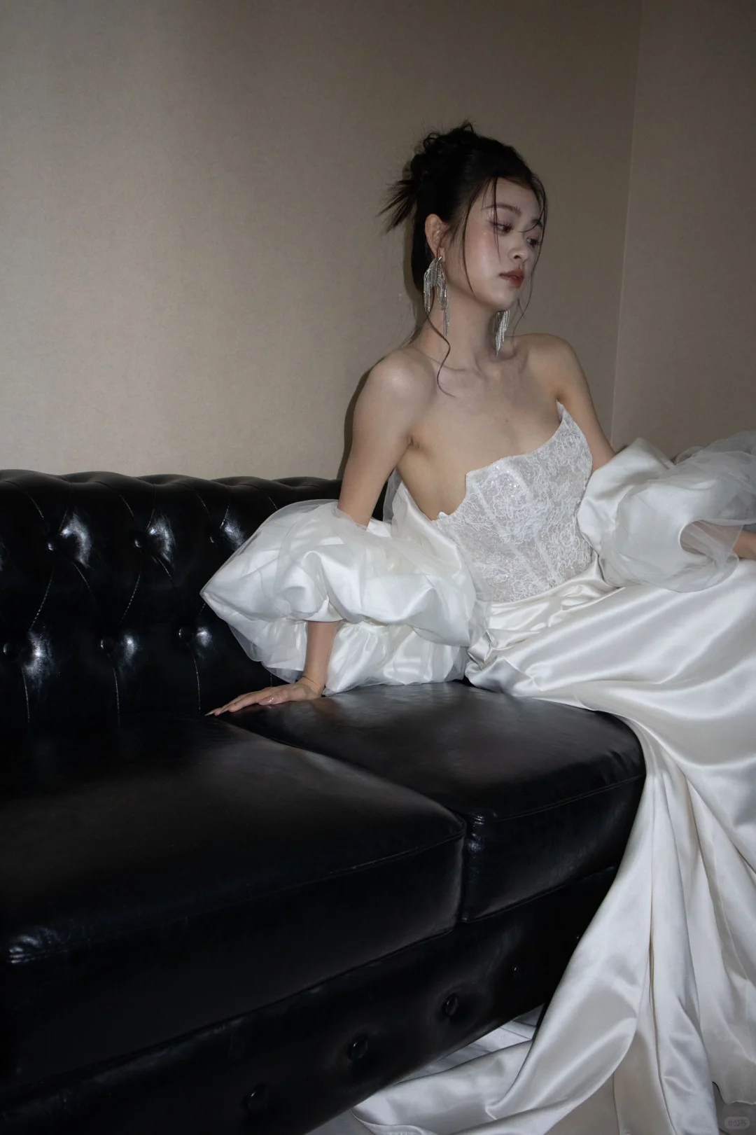 Elegant Mermaid Strapless Satin Lace Sequin Long Wedding Dresses