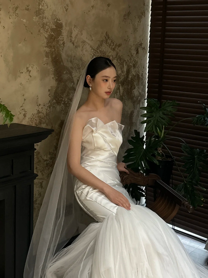 Dreamy Mermaid Strapless Satin Tulle With Veil Long Wedding Dresses