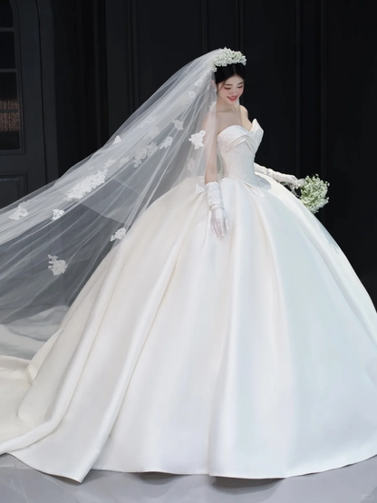 Dreamy Ball Gown Strapless Satin Applique With Gloves Veil Long Wedding Dresses