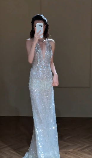 Timeless Mermaid Halter Sequin Long Wedding Dresses