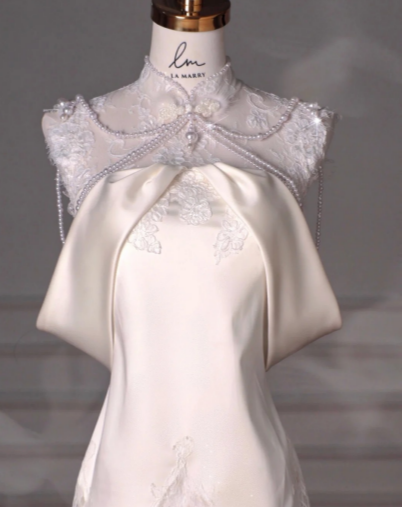 Gorgeous Mermaid Satin Lace Beads Long Wedding Dresses