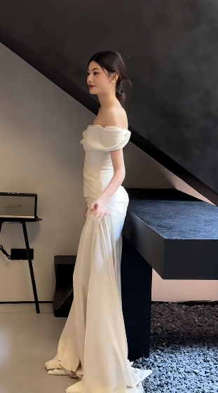 Elegant Mermaid Off The Shoulder Satin Long Wedding Dresses