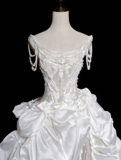 Vintage Ball Gown Spaghetti Straps Satin Beads Long Wedding Dresses