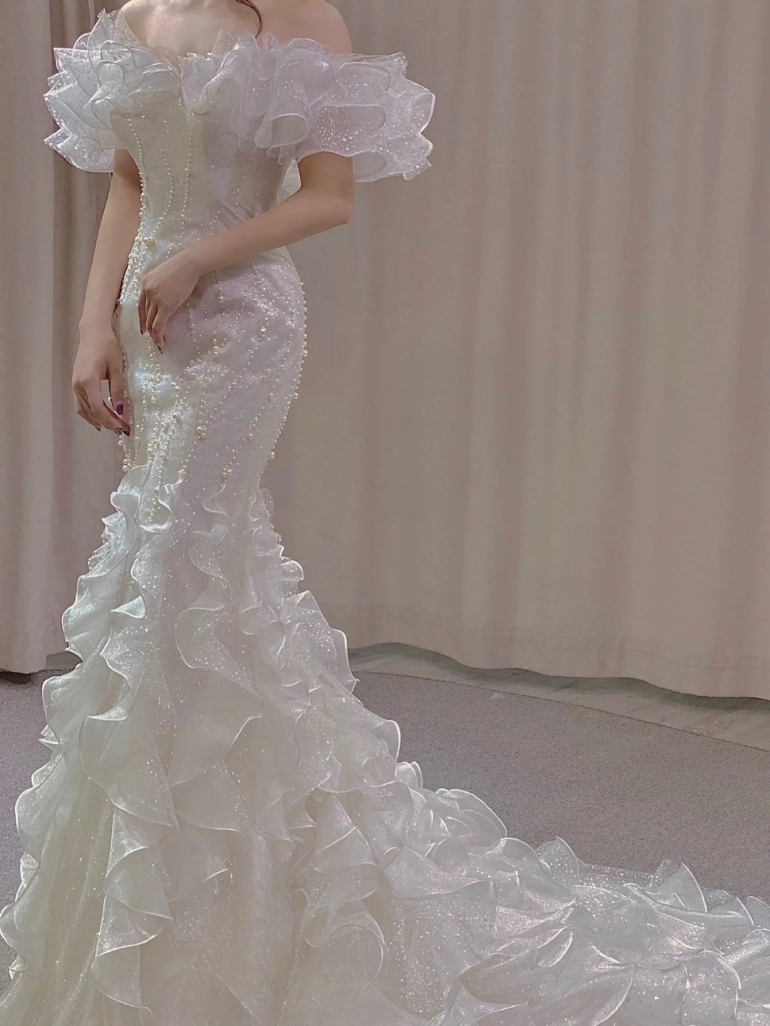 Stunning Mermaid Off The Shoulder Satin Sequin Beads Long Wedding Dresses