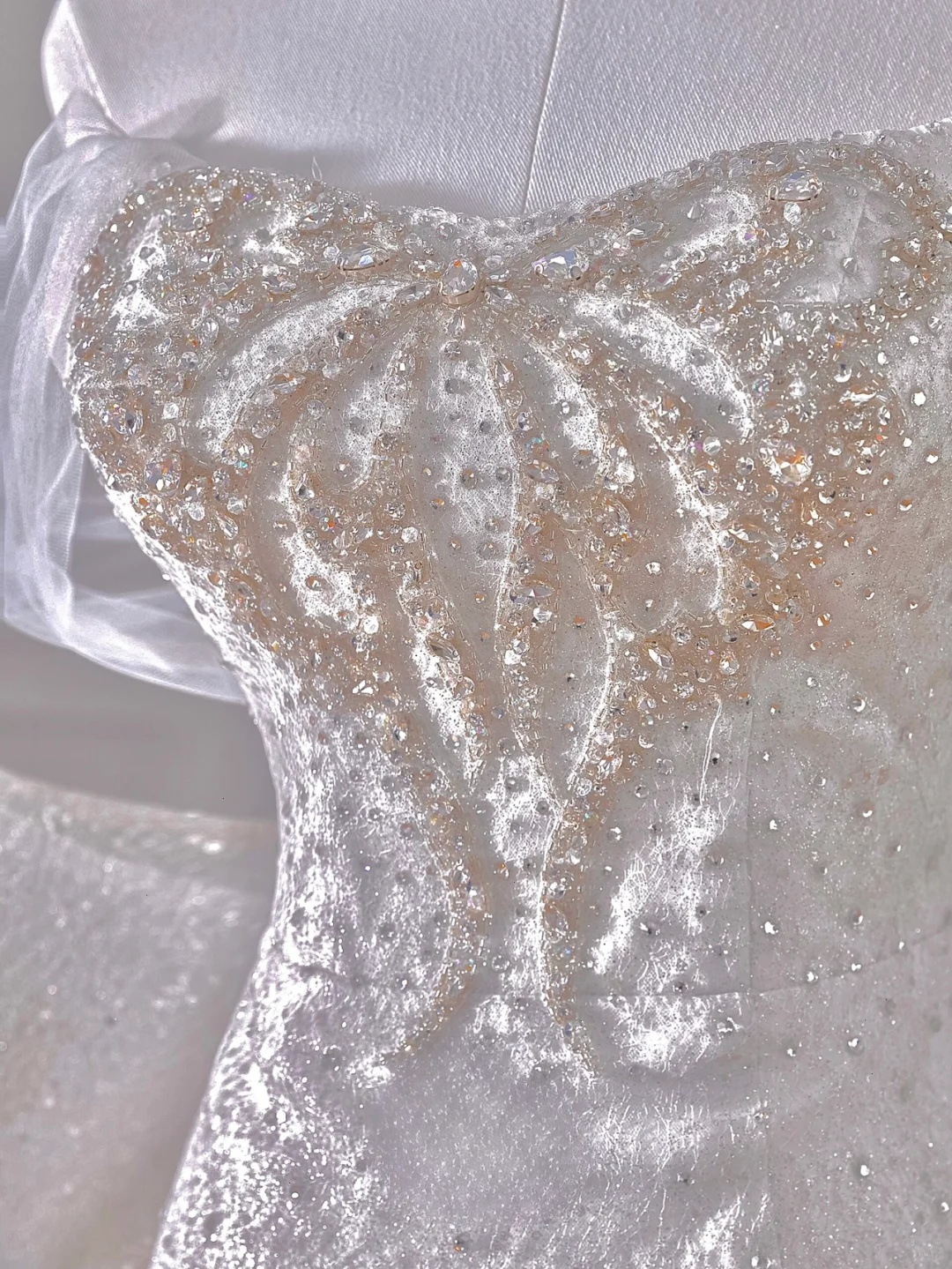 Glitter Mermaid Off The Shoulder Satin Sequin Beads Back With Bow Long Wedding Dresses