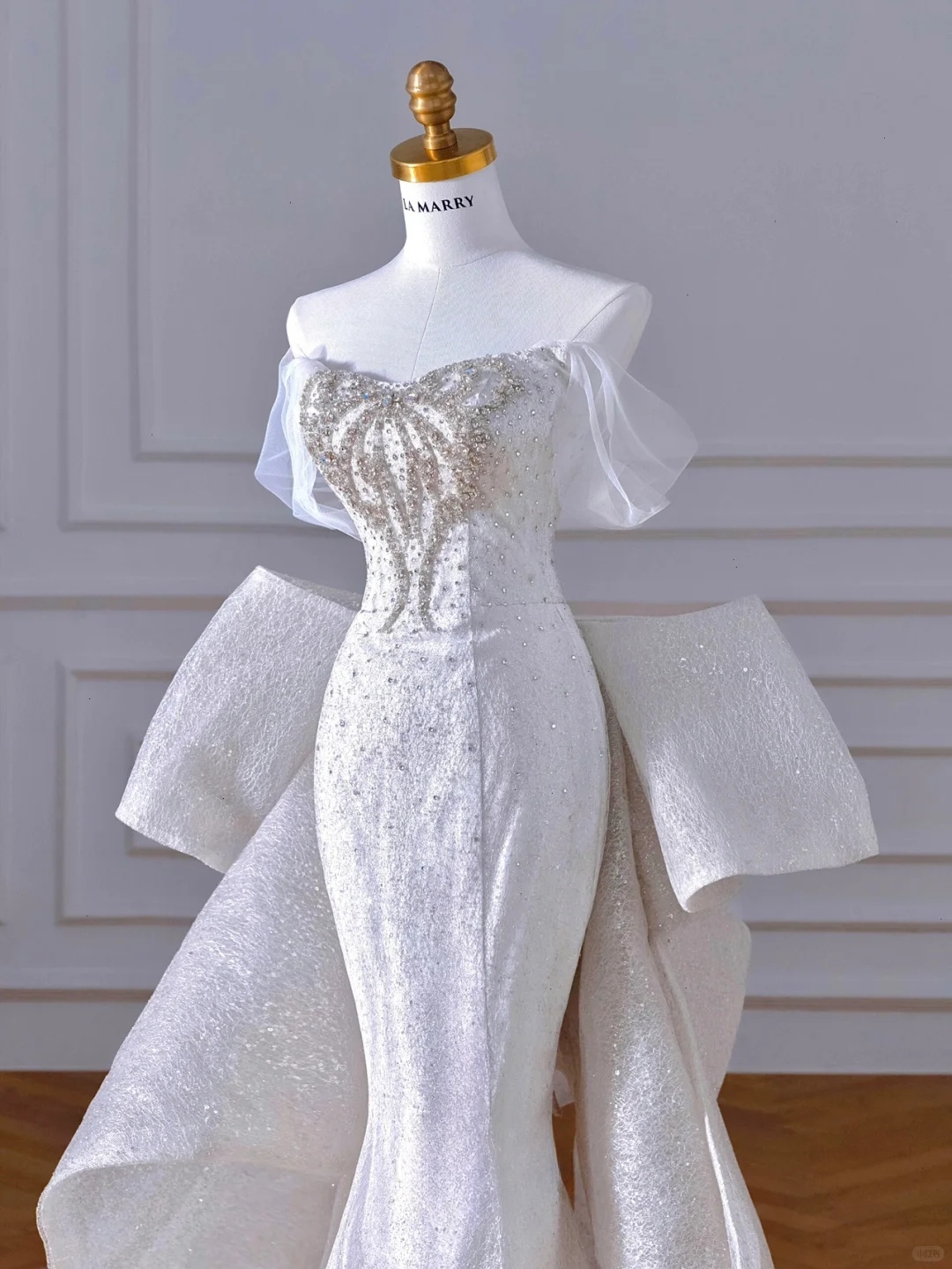 Glitter Mermaid Off The Shoulder Satin Sequin Beads Back With Bow Long Wedding Dresses