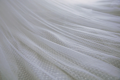 Elegant Ball Gown Strapless Tulle Sequin Long Wedding Dresses
