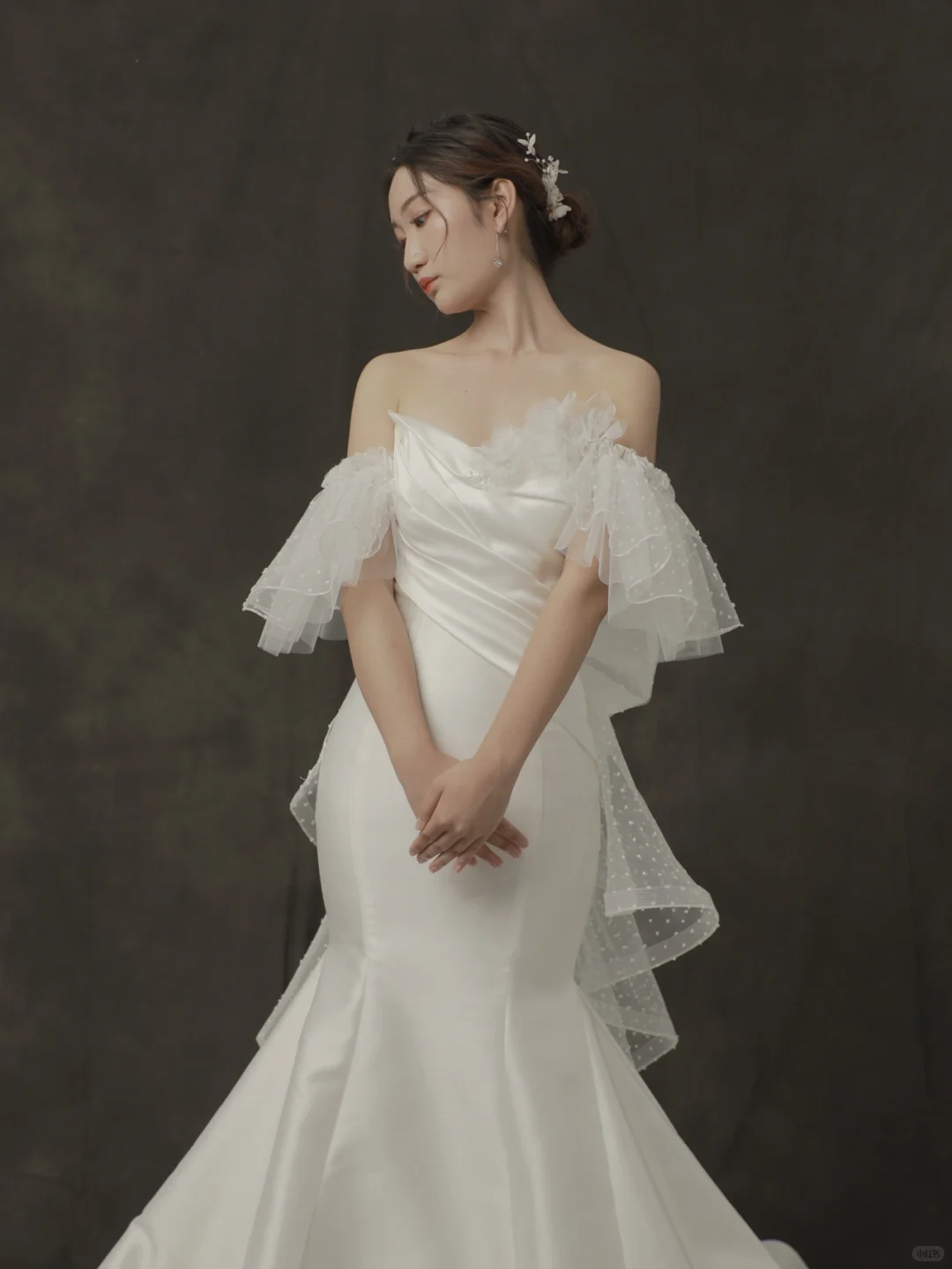 Pretty Mermaid Off The Shoulder Satin Tulle Long Wedding Dresses