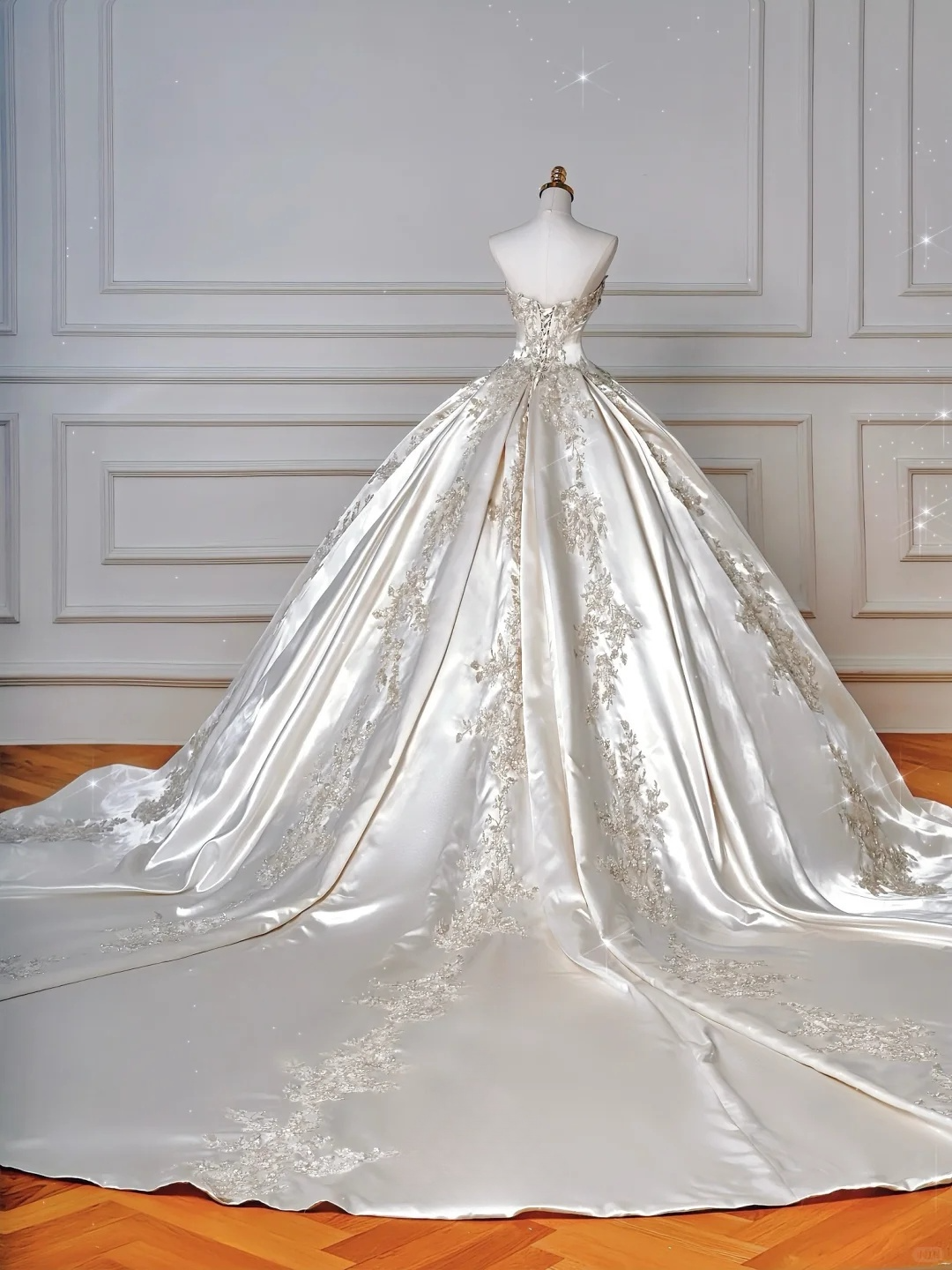 Gorgeous Ball Gown Strapless Satin Sequin Beads Long Wedding Dresses
