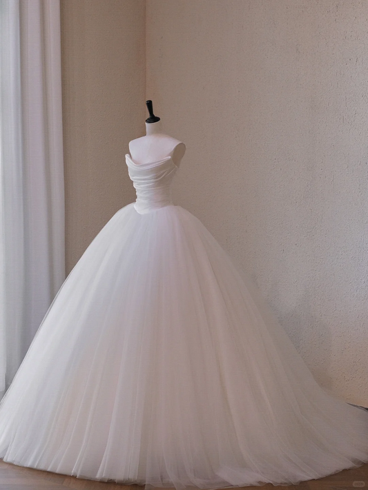 Dreamy Ball Gown Strapless Satin Tulle Long Wedding Dresses
