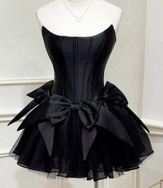 Chic A line Black Strapless Short Homecoming Dress Satin Party Dress