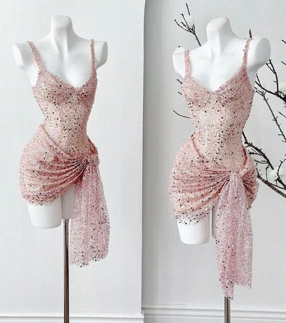 Sexy A-Line Straps Black Mini Tulle Homecoming Dress