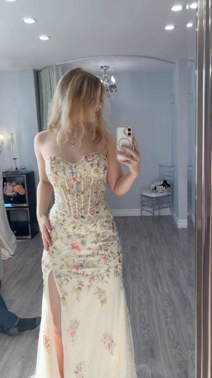 Chic Embroidery Floral Mermaid Tulle Party Dress Sweetheart Prom Gown With Side Slit,LTP4482