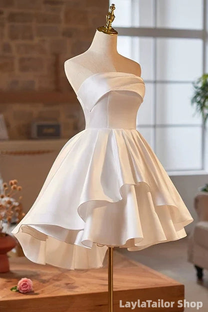 Classic White Strapless A-Line Satin Homecoming Dress Short Back To School Dresses