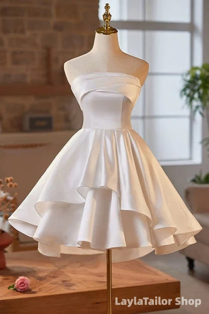 Classic White Strapless A-Line Satin Homecoming Dress Short Back To School Dresses