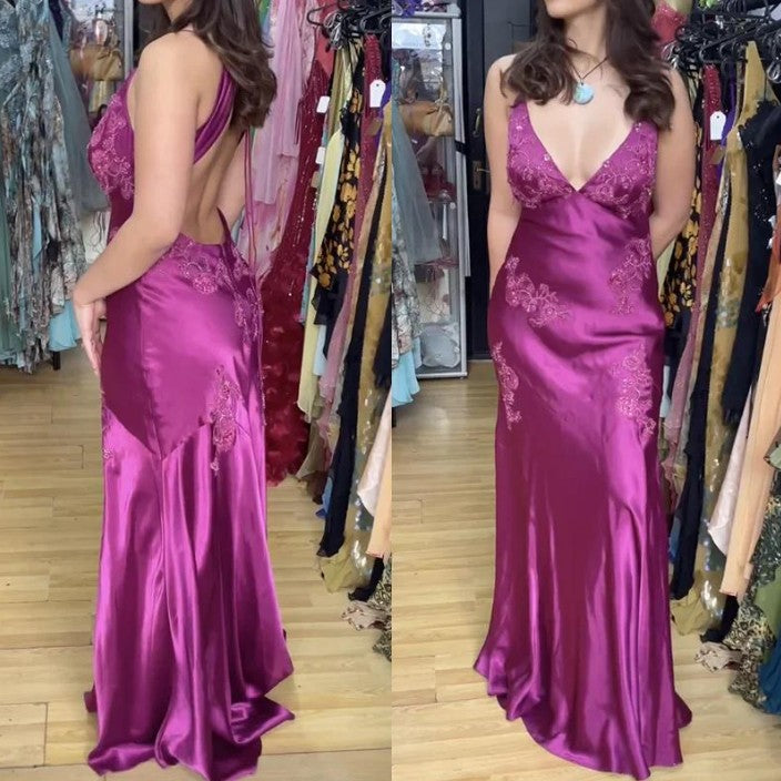 Chic A-Line Evening Dress Satin Spaghetti Straps Green Vintage  Backless Long Prom Dresses