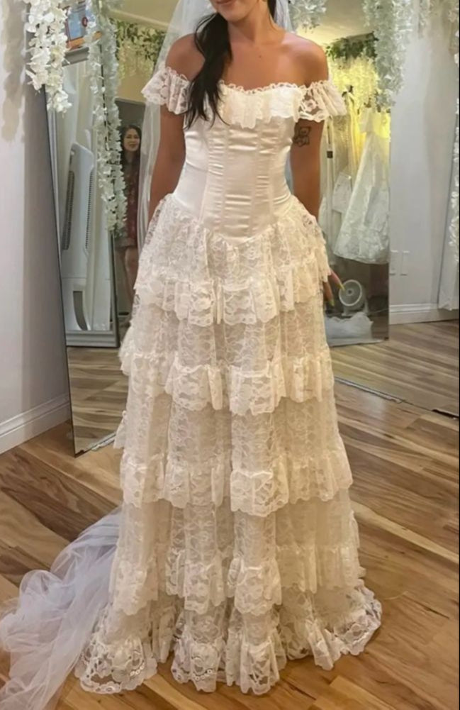 Elegant Ivory Off Shoulder Prom Dresses Tulle Lace A-line Wedding Dress