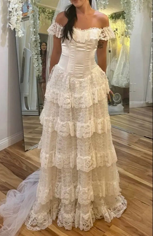 Elegant Ivory Off Shoulder Prom Dresses Tulle Lace A-line Wedding Dress