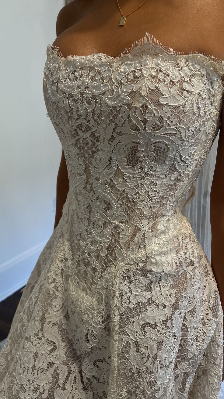 Elegant Lace Strapless A-line Wedding Gown Bridal Dresses With Sweep Train,LTP4058