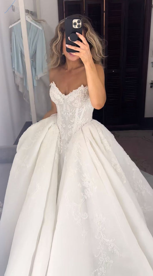 Elegant Lace Wedding Ball Gown Sweetheart Bridal Dress,LTP4013