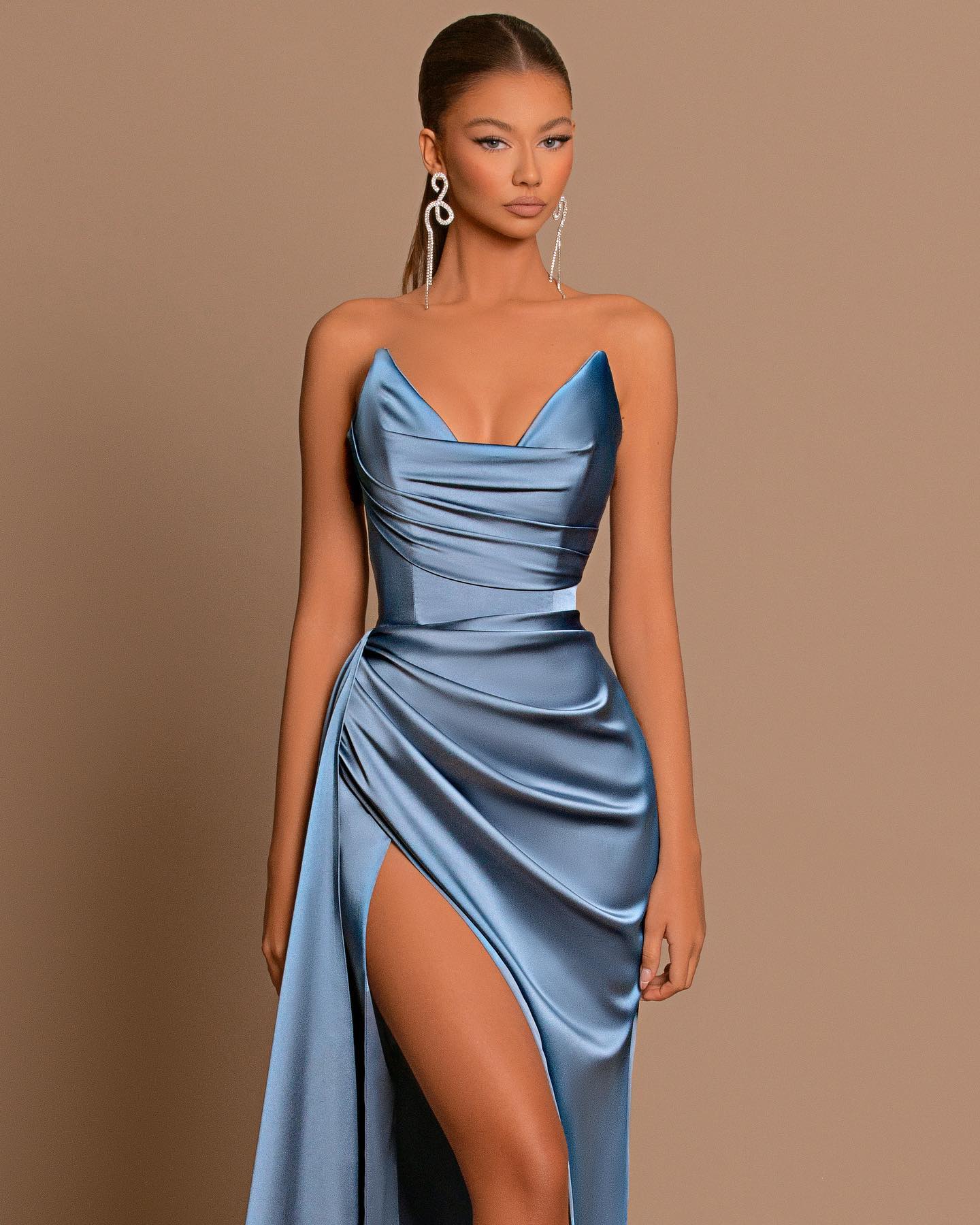 LaylaTailor Shop Illusion design blue satin prom dresses, sleeveless prom dresses 2024