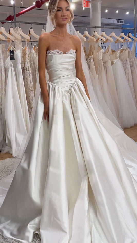 Ivory A-line Wedding Dresses Pleated Lace Bridal Dress,LTP4250